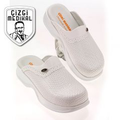 Women's Classic Perforated Sabo Slippers