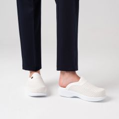 Women's Classic Perforated Sabo Slippers