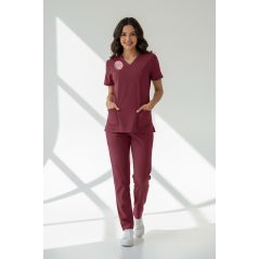 Lisans ve Lisansüstü Sağlık Meslek Mensupları Forması Alt Üst Scrubs Takım (Sağlık Bakanlığı 2025 Standartlarıyla Uyumlu)-Biking Red