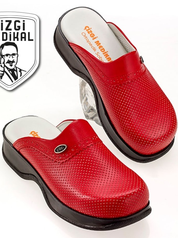 Red Women's Doctor Nurse Medical Classic Perforated Clogs