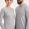 Grau-meliertes Langarm-T-Shirt mit V-Ausschnitt aus 100 % Baumwoll-Jersey